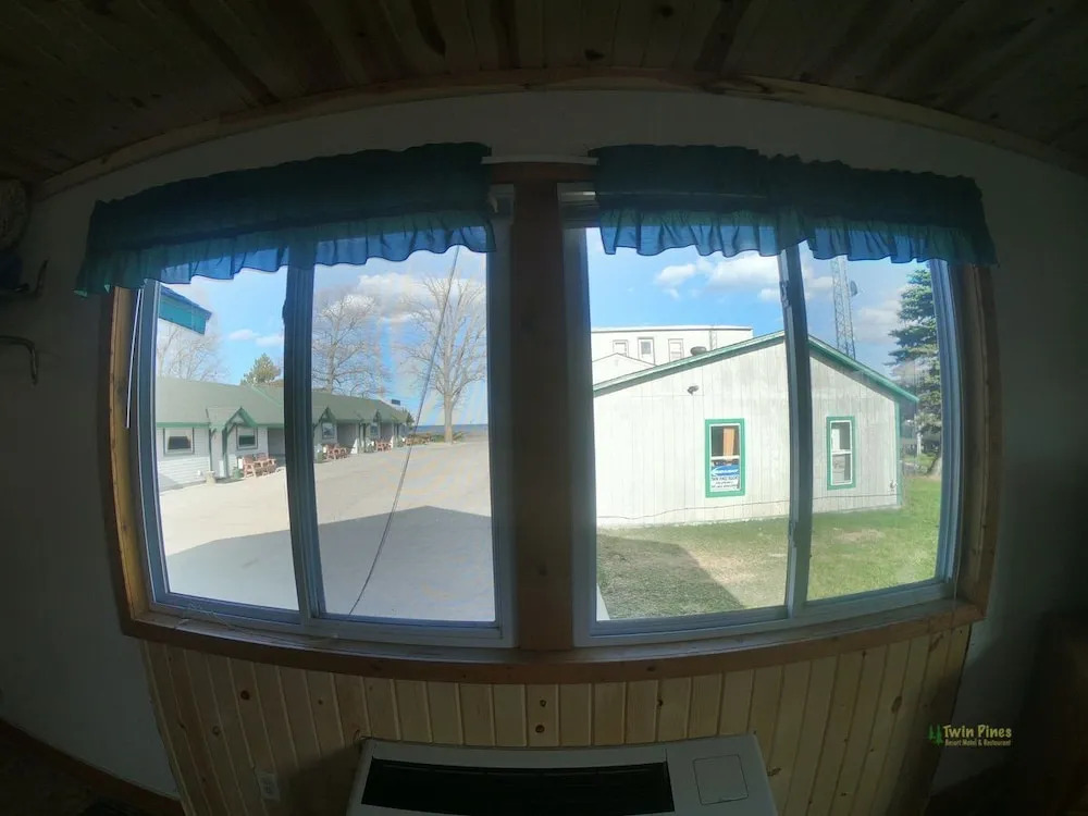 Twin Pines Resort