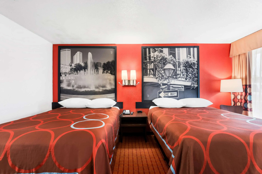 Super 8 by Wyndham Baton Rouge/I-10