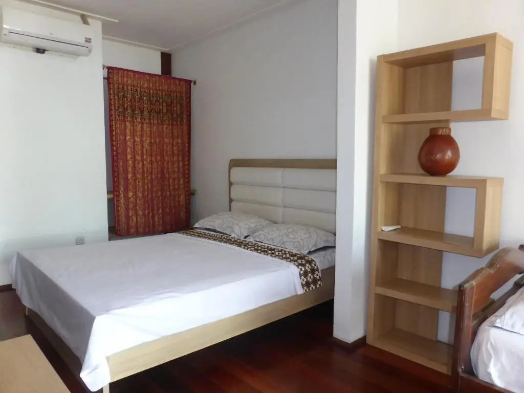 Castaway Surf Retreat