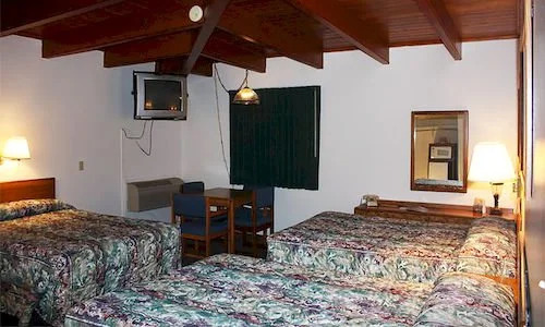 Lazy U Motel