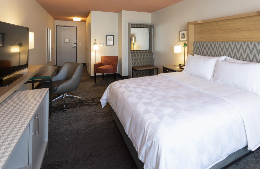 Holiday Inn Marquette by IHG