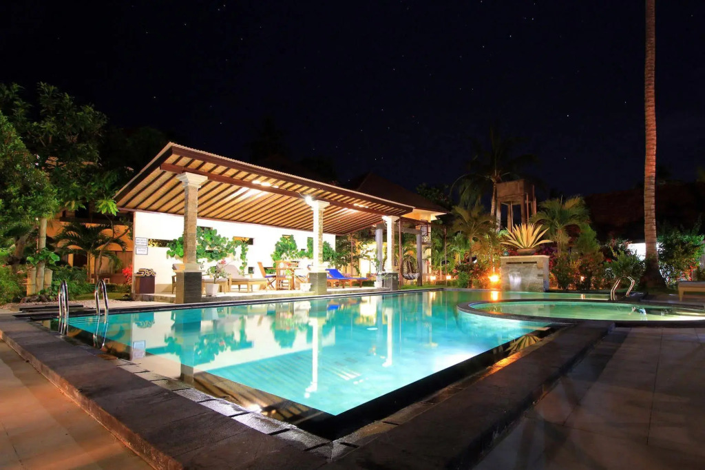 Rossa Garden Hotel Boutique