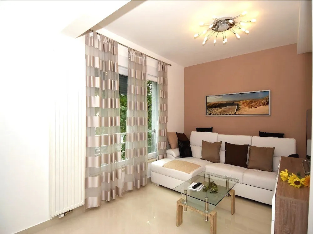 Apartments Lazeta