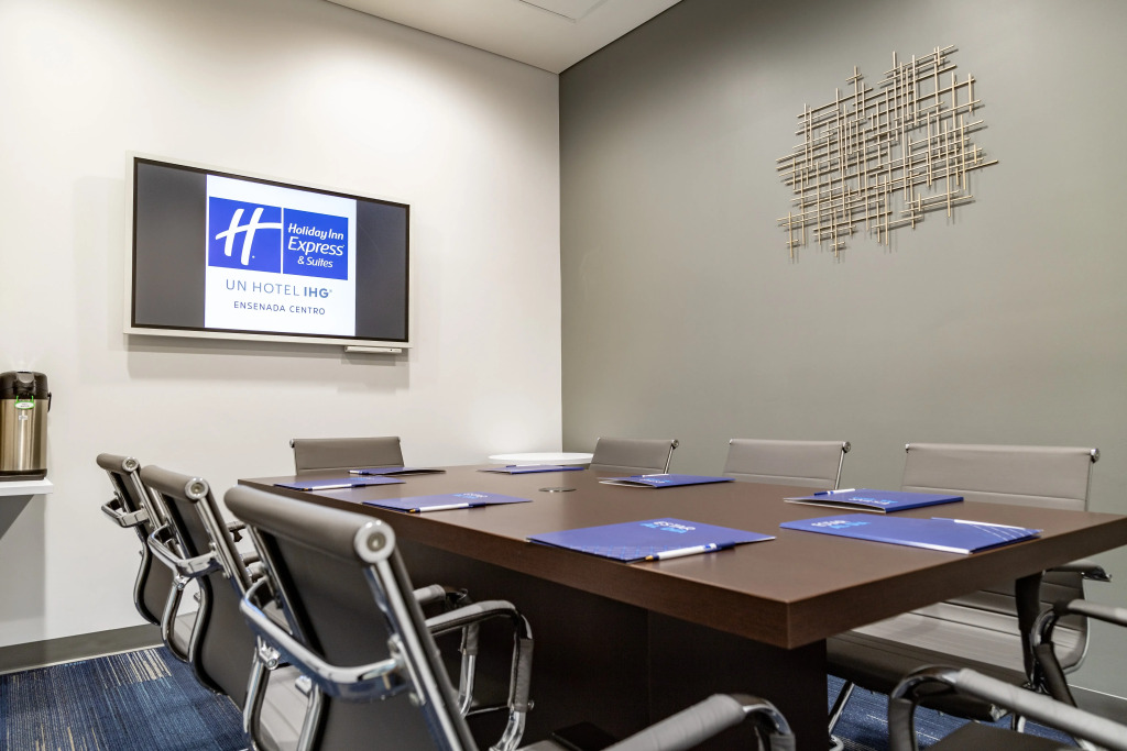Holiday Inn Express & Suites - Ensenada Centro by IHG