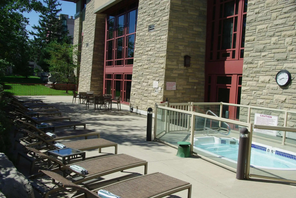 DoubleTree Fallsview Resort & Spa by Hilton - Niagara Falls