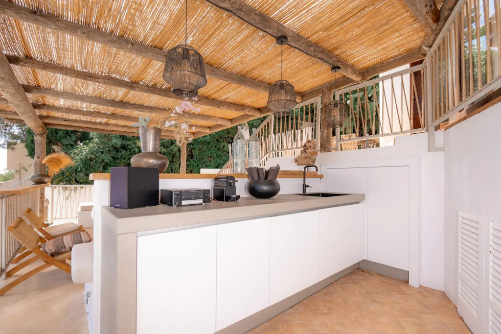 Can Furnet in Ibiza With 4 Bedrooms and 8 Bathrooms