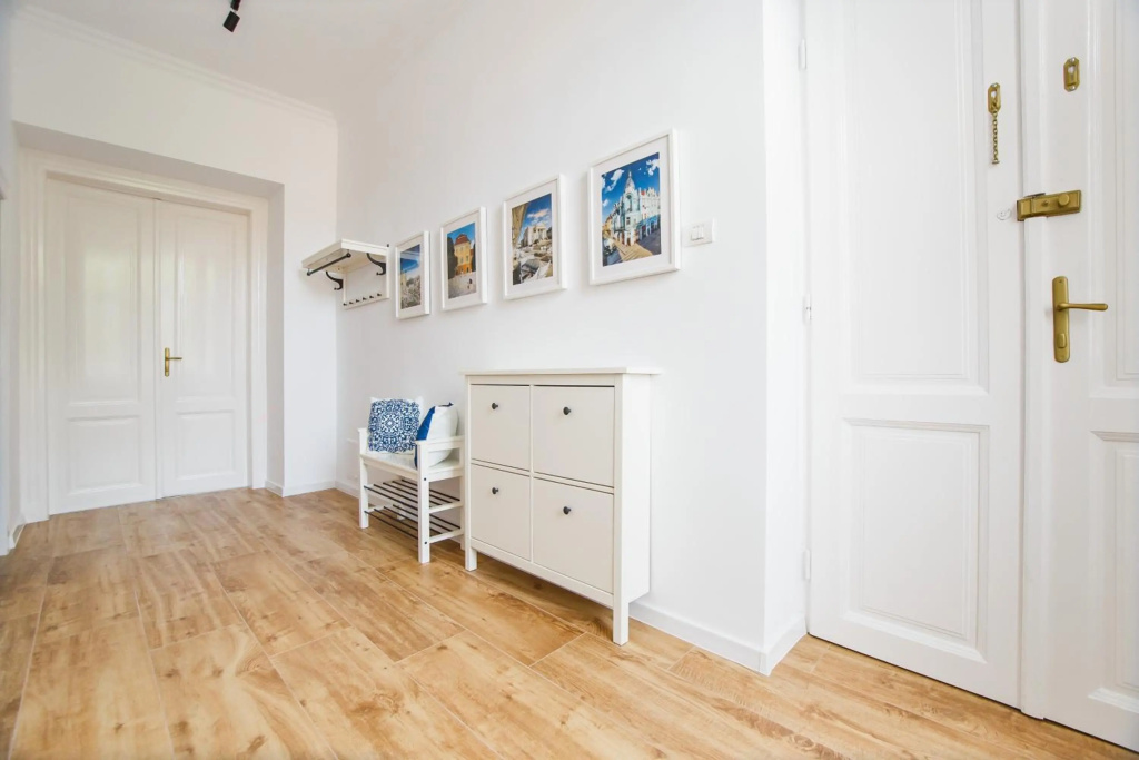 Spacious RiverViews Apartment near Piata Unirii