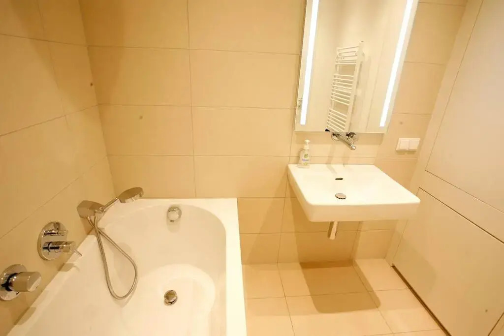 Top Central Apartment on Karlsplatz Vienna