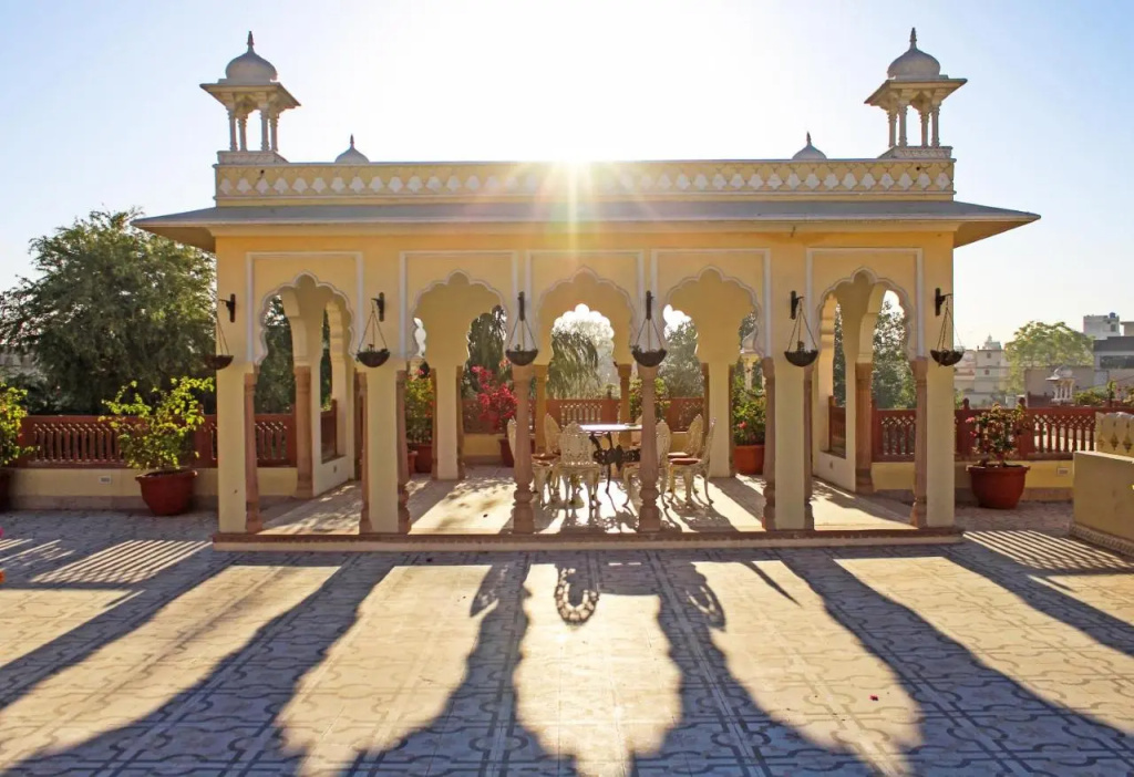 Alsisar Haveli - Heritage Hotel
