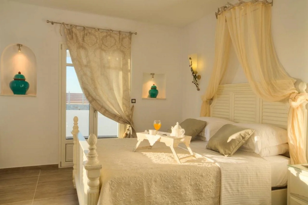 Miland Suites