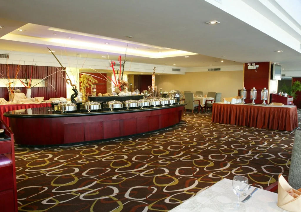 Vanguard Hotel
