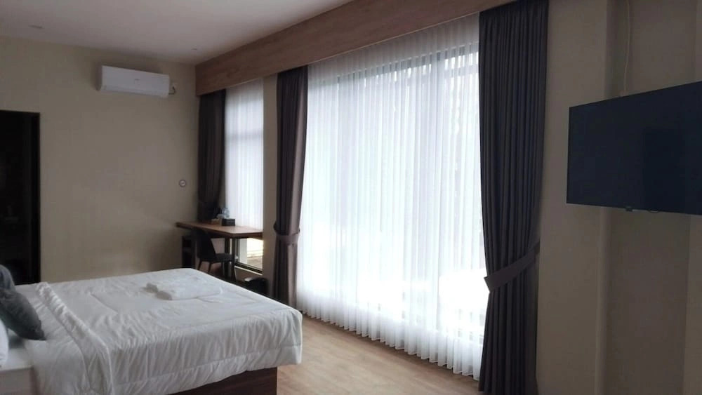 M-LIVIN Hotel