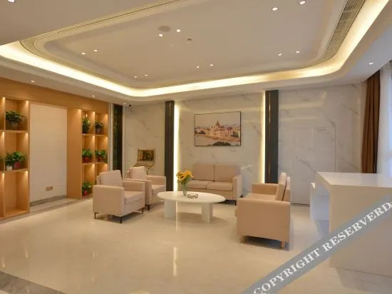 Vienna 3 Good Hotel (Nanjing Moling Subway Station Branch）