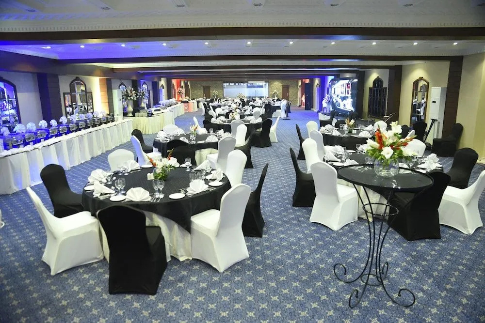 Avari Xpress Faisalabad