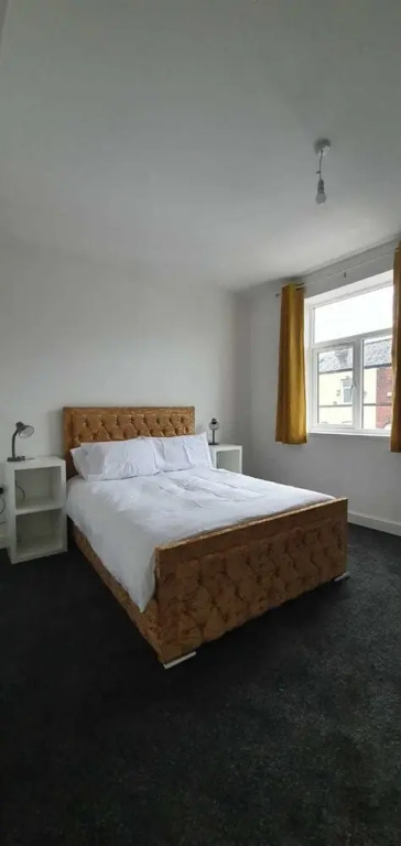 Fantastic New Room-3