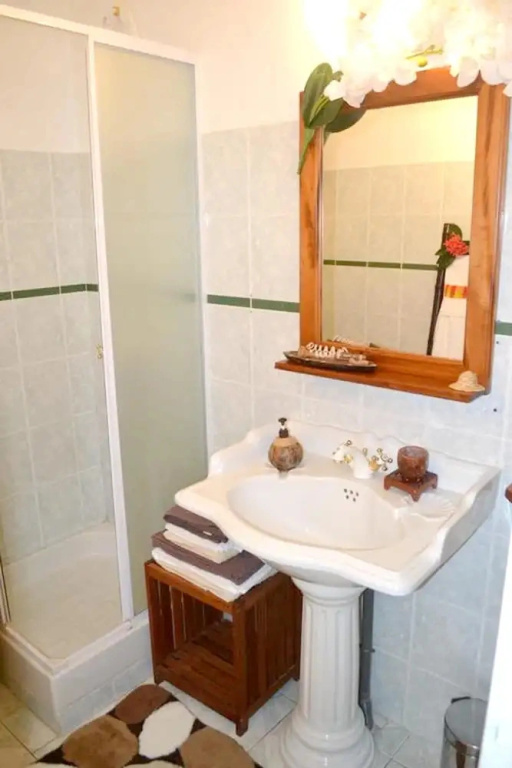Property with 3 Bedrooms in Deshaies, with Wonderful Sea View, Shared Pool, Enclosed Garden - 2 Km From the Beach