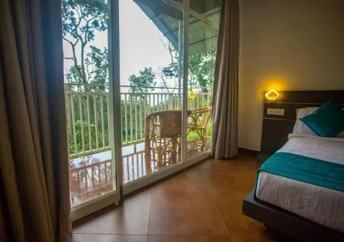 Areva Inn Plantation Resort Munnar with Pool by VOYE HOMES