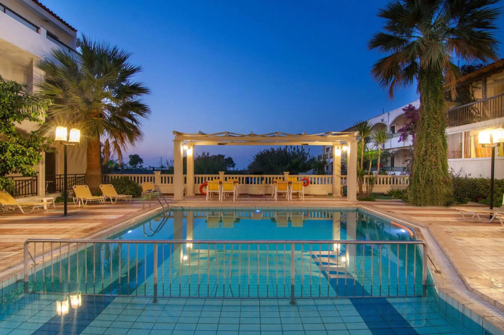 Trefon Hotel Apartments and Family Suites