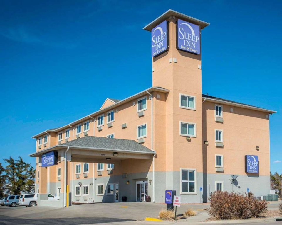 Sleep Inn & Suites