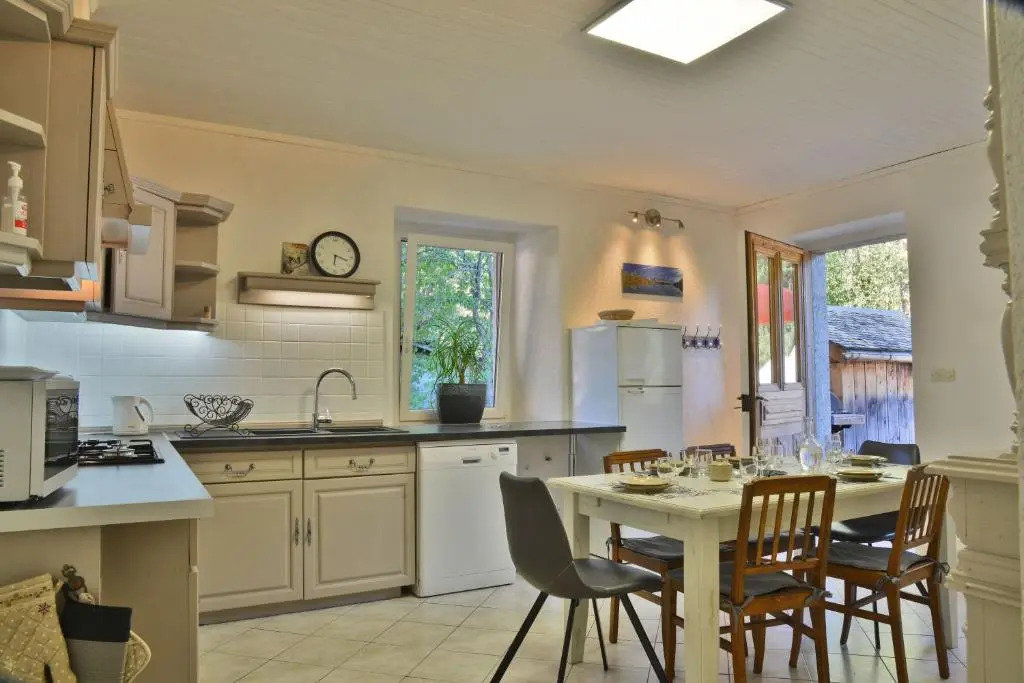 Appartement 6 pers 70 m² dans chalet Chez Marie