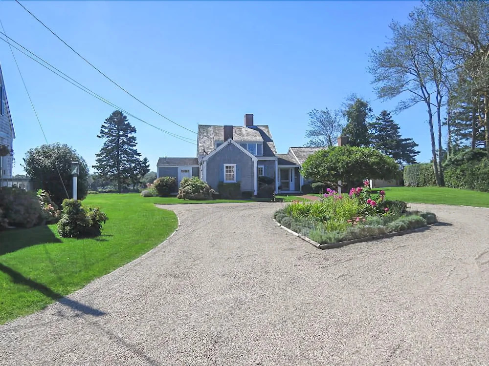 100 Oyster Pond Furlong Street - Three Bedroom House