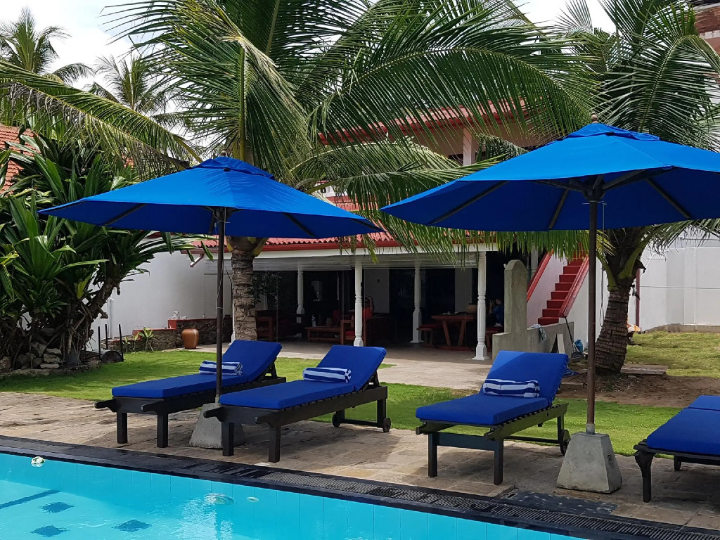 Tropical Beach House Hikkaduwa