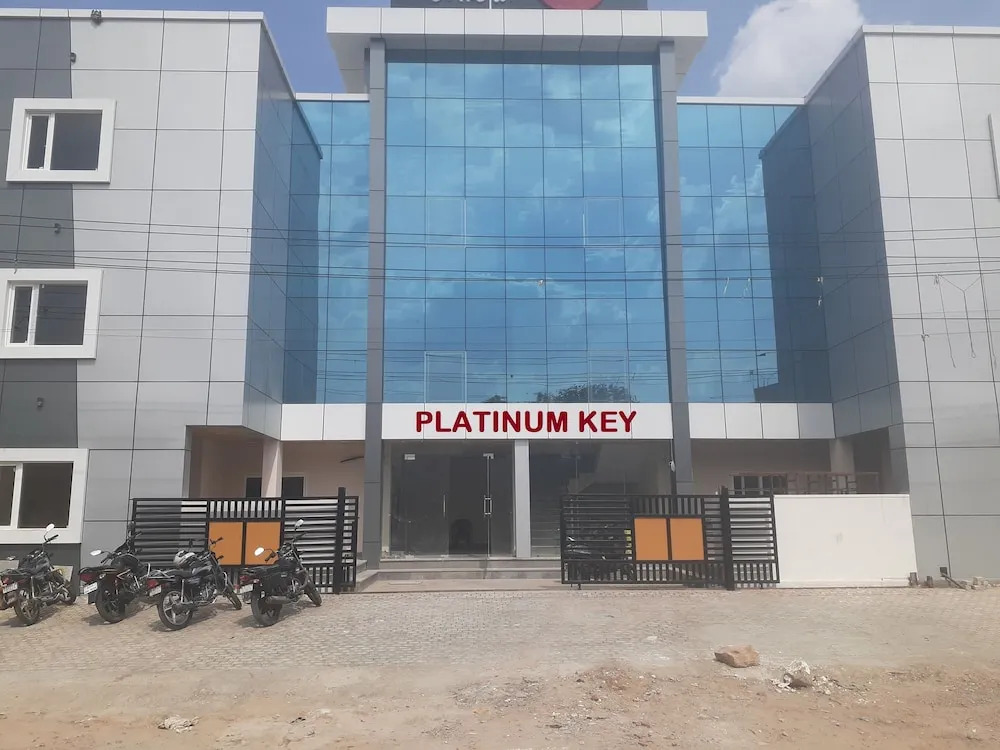Hotel Platinum Key