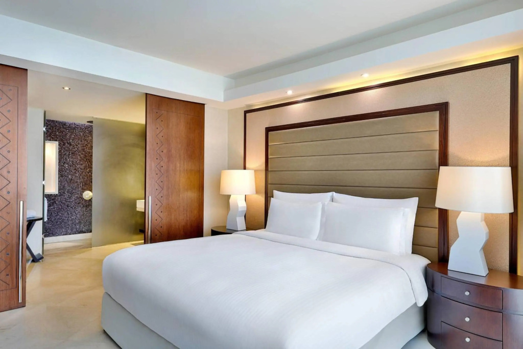 Отель JW Marriott Riyadh