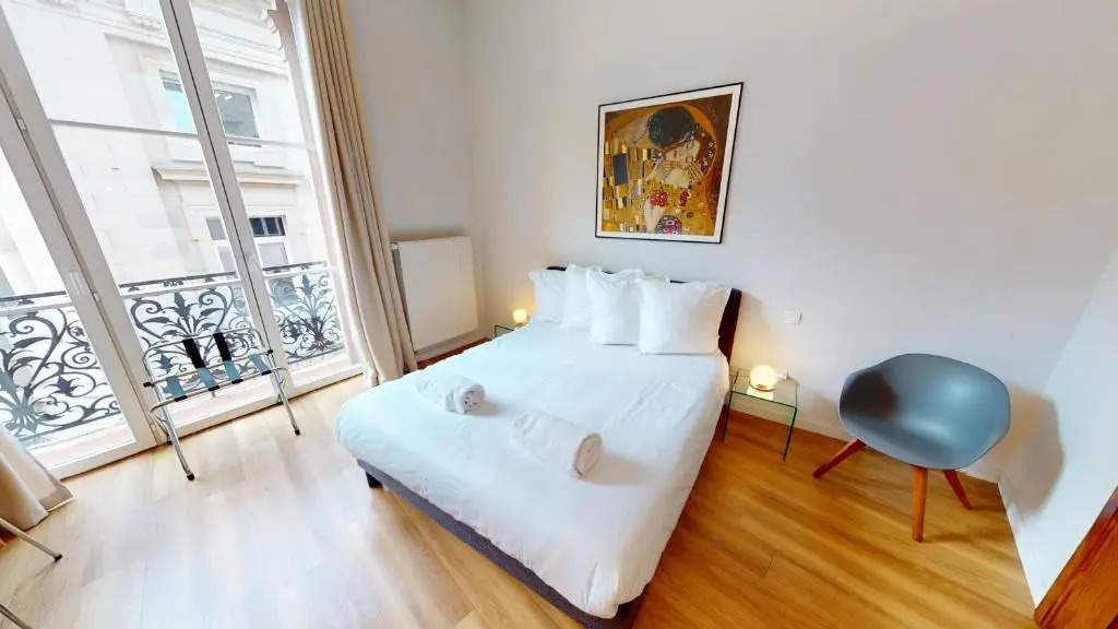 Bleu Mésange - 2 Bedrooms and 2 Bathrooms