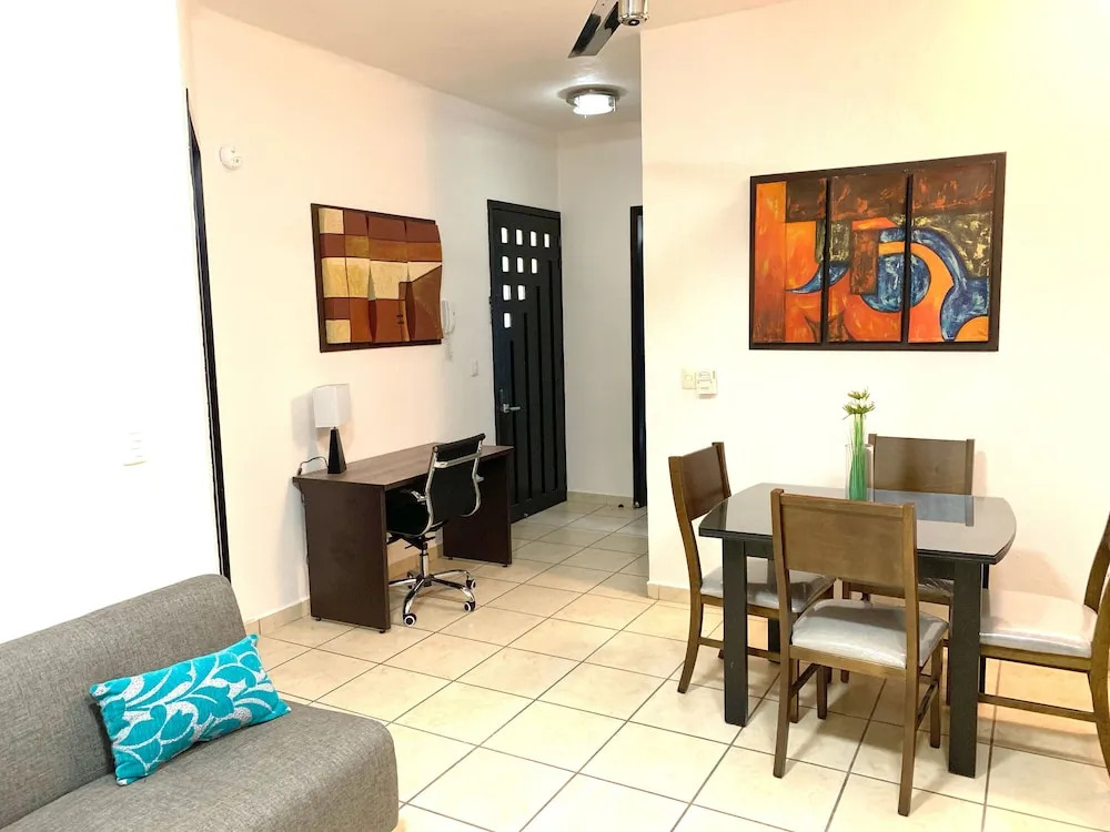 Cárdenas Suites