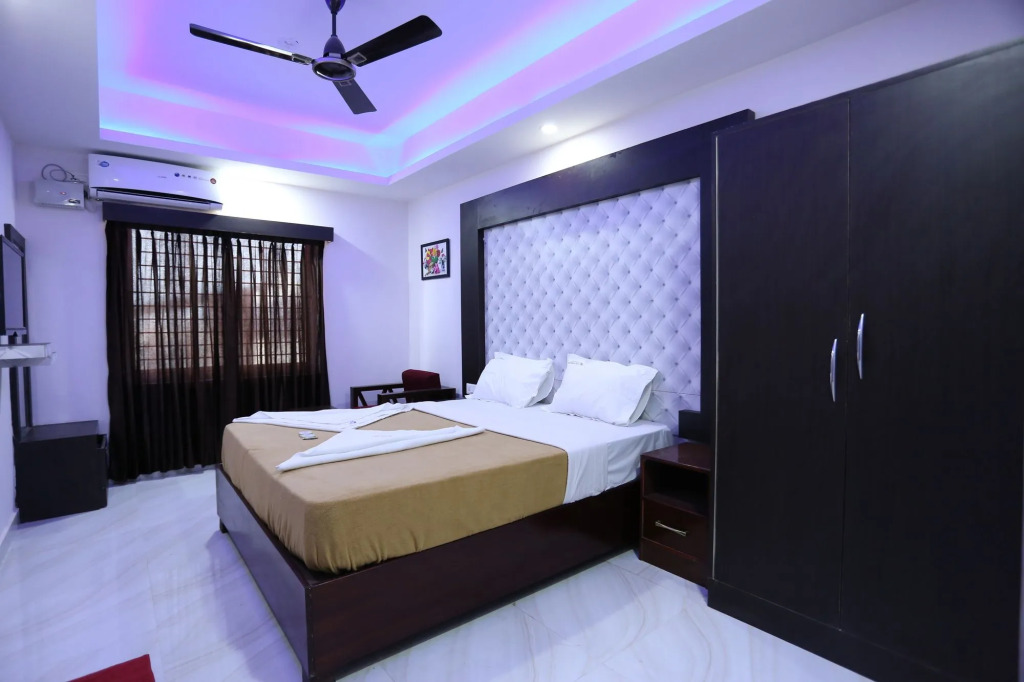 Hotel RR International