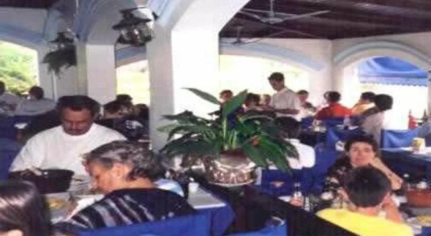 Hotel e Restaurante Nhundiaquara