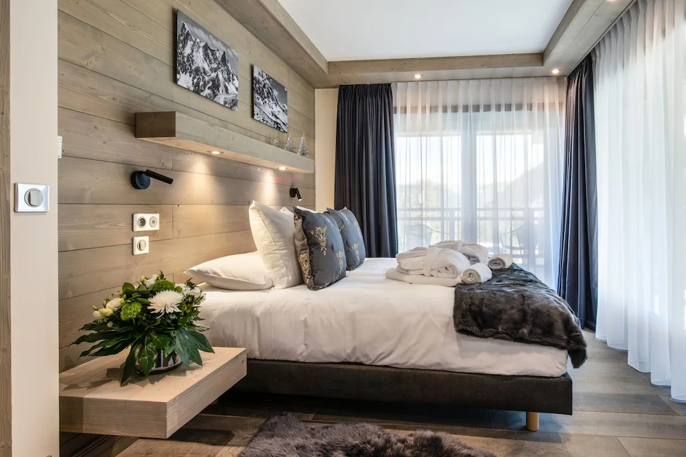 Canyon Lodge by Alpine resorts