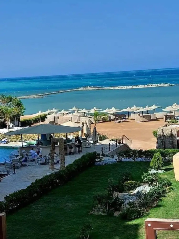 Sunny Sea Side View Apartment