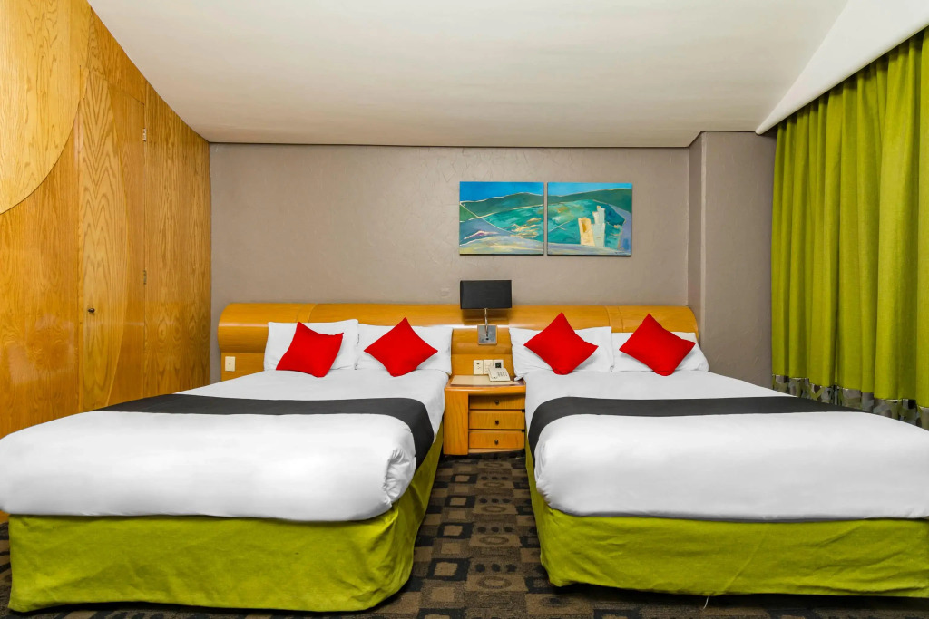 Hotel Mandarin Carton