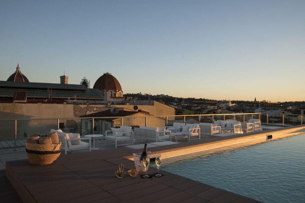 Hotel Glance In Florence