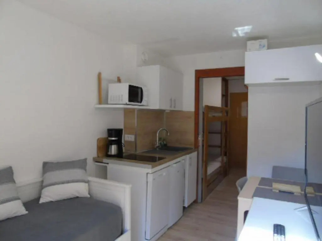 Appartement Valfréjus, 1 pièce, 2 personnes - FR-1-561-74