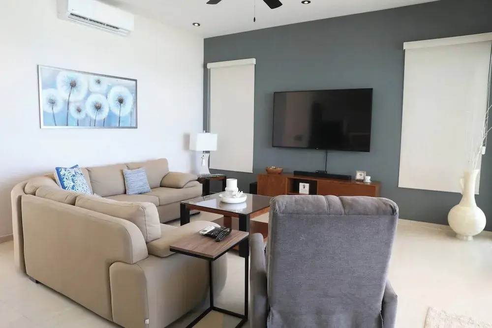 Seaside Villa 4 Beds, Private Pool, Amazing Views