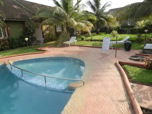 Services  Villas 8 and 9