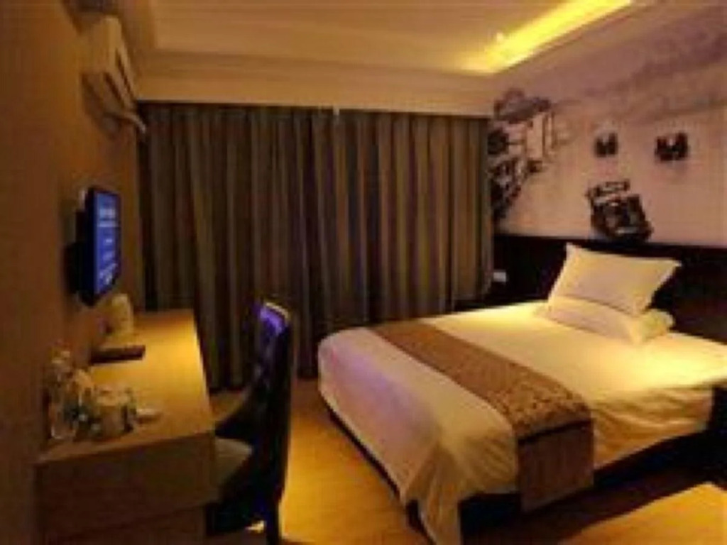 GreenTree Inn Huzhou Wuxing District South Street Chaoyin Bridge Business Hotel
