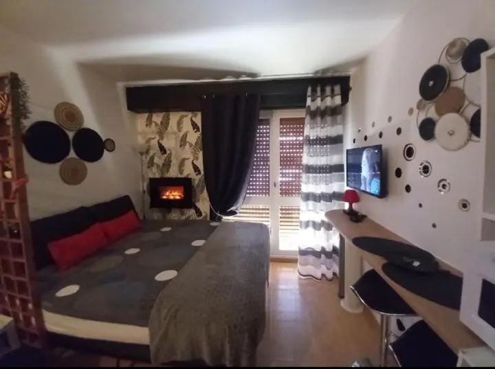 Charmant Studio
