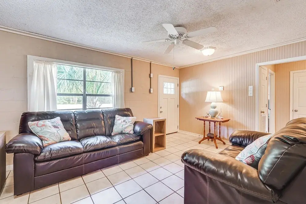 Walk to Beach: Cozy Port St Joe Getaway w/ Yard