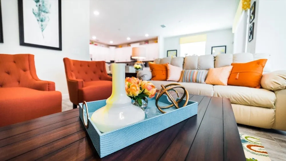 5440 Solterra Circle