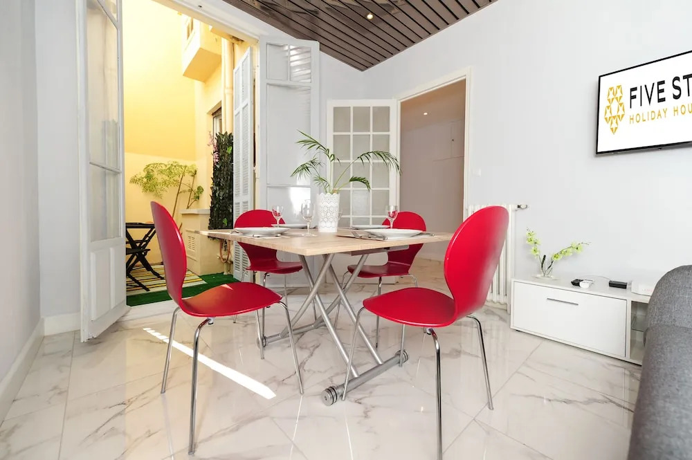 Suite Gioia Five Stars Holiday House