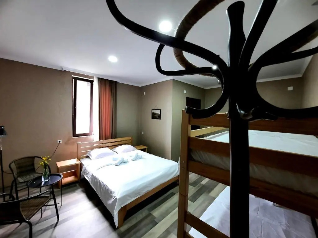 guesthouse nakani