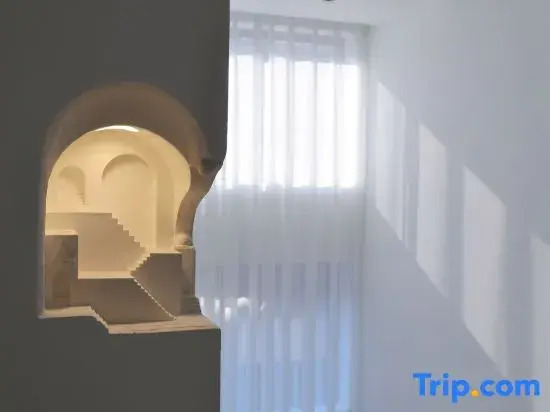Mengyu Homestay (Hainan University)