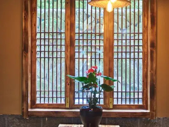 Linxi Xiaoyin Homestay