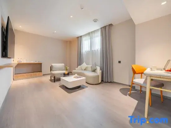 Homeinn Selected Hotel (Taiyuan Liu Xiang Bell Tower Street Scenic Area)
