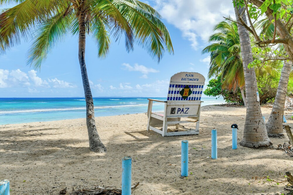 Resort-style Casita: Walk to Playa La Chata!