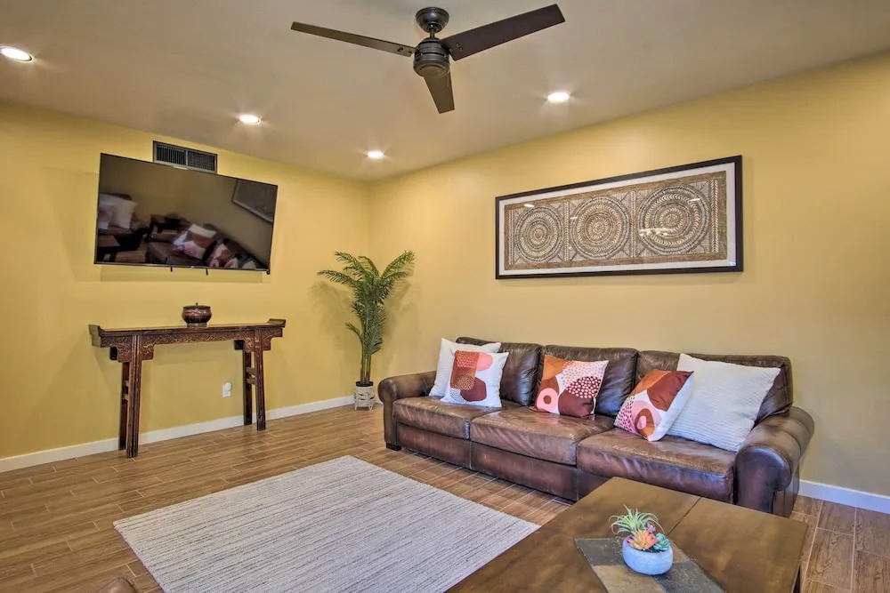 Eastside Home w/ Pool Near Hiking